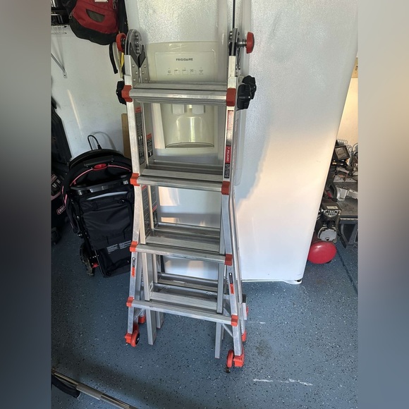 Little Giant Velocity 17 ft. H Aluminum Telescoping Multi-Position Ladder - Picture 2 of 3